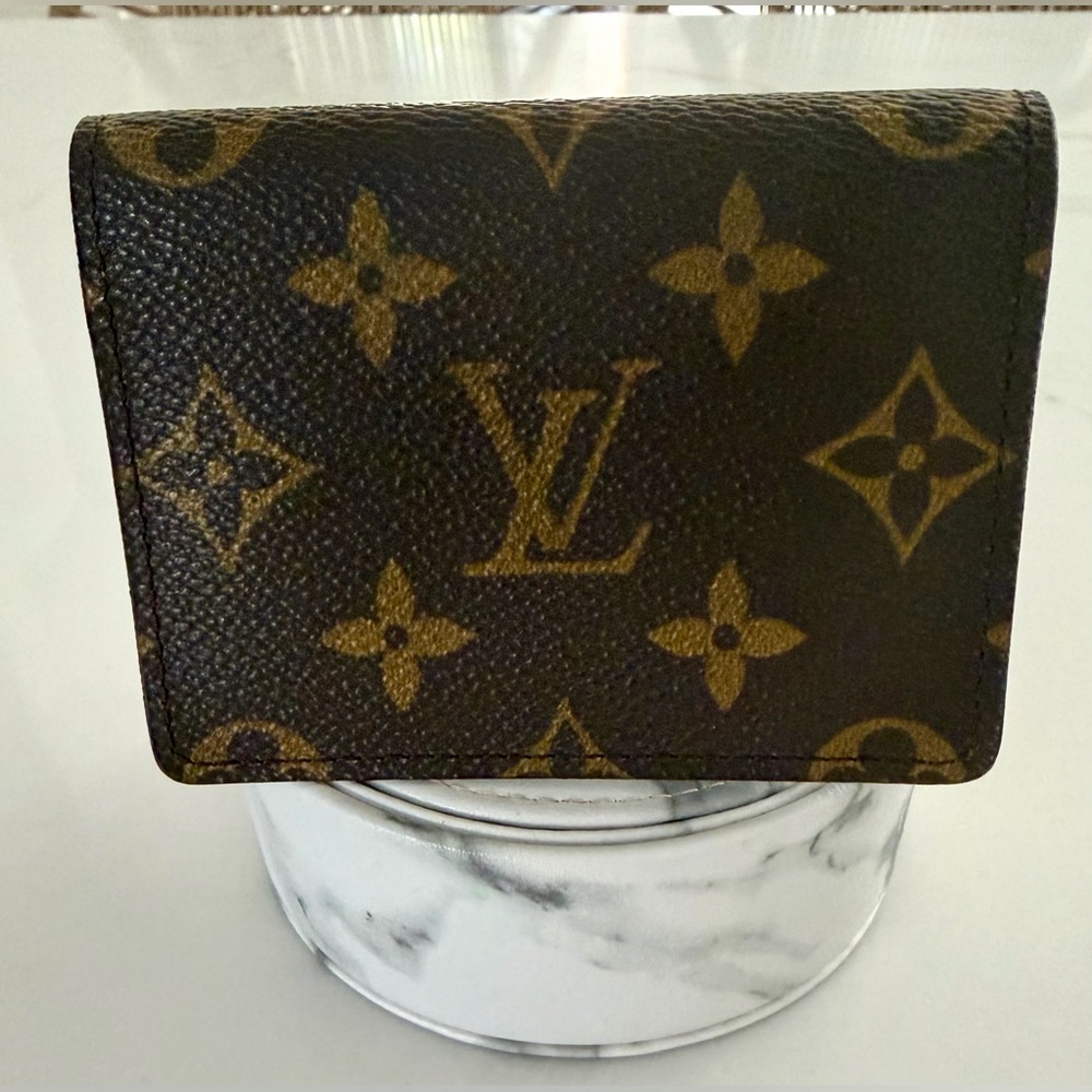 SOLD‼️Louis Vuitton Monogram Card Holder